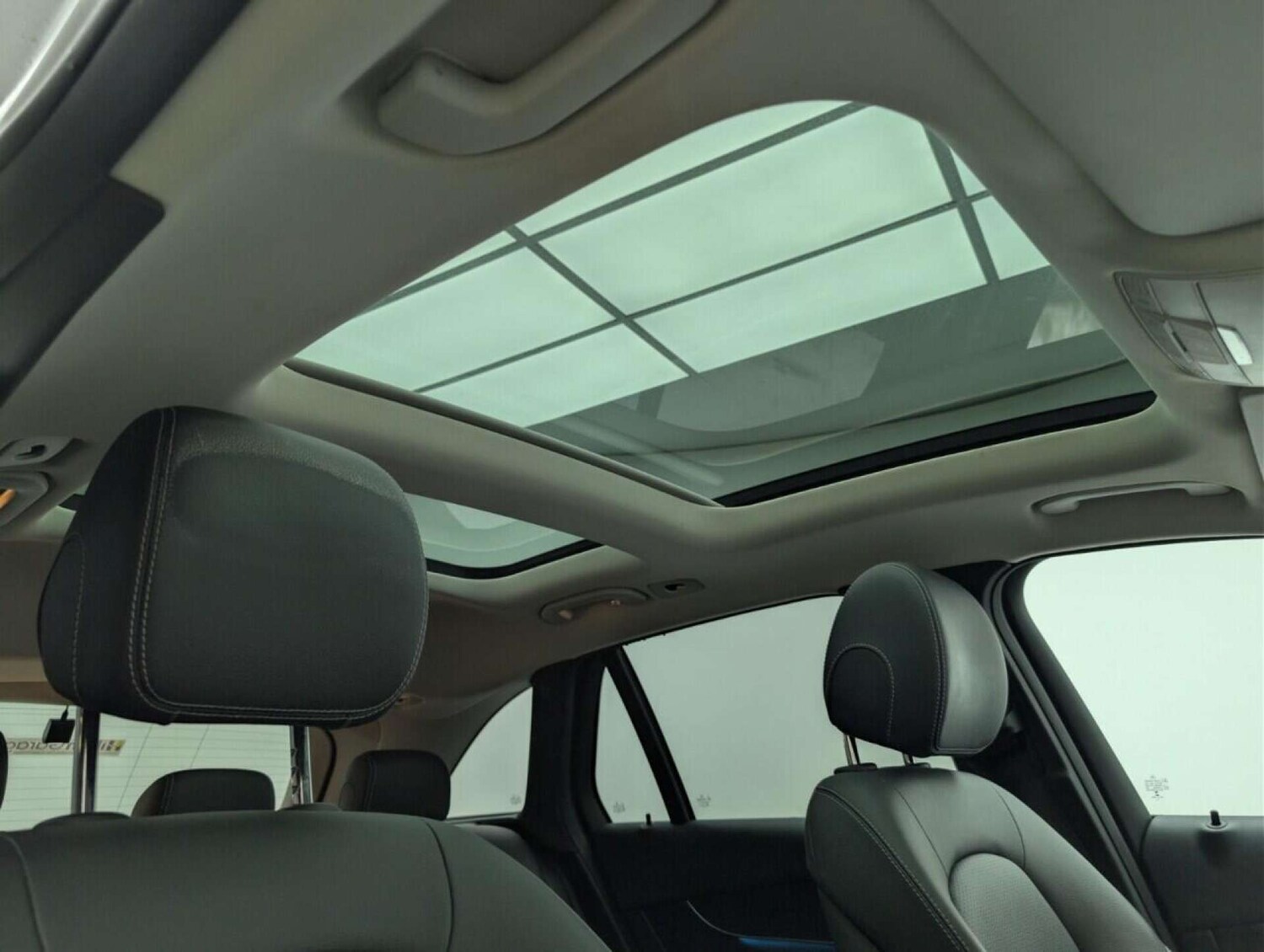 Used Mercedes-Benz GLC 2018 for sale - 77714142: Photo 21