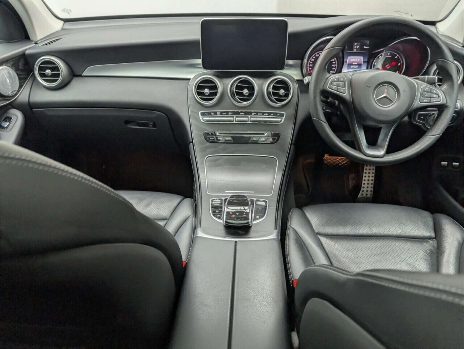 Used Mercedes-Benz GLC 2018 for sale - 77714142: Photo 23