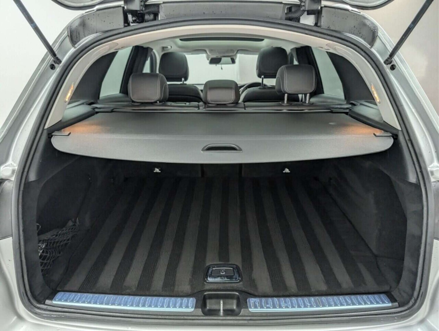 Used Mercedes-Benz GLC 2018 for sale - 77714142: Photo 25