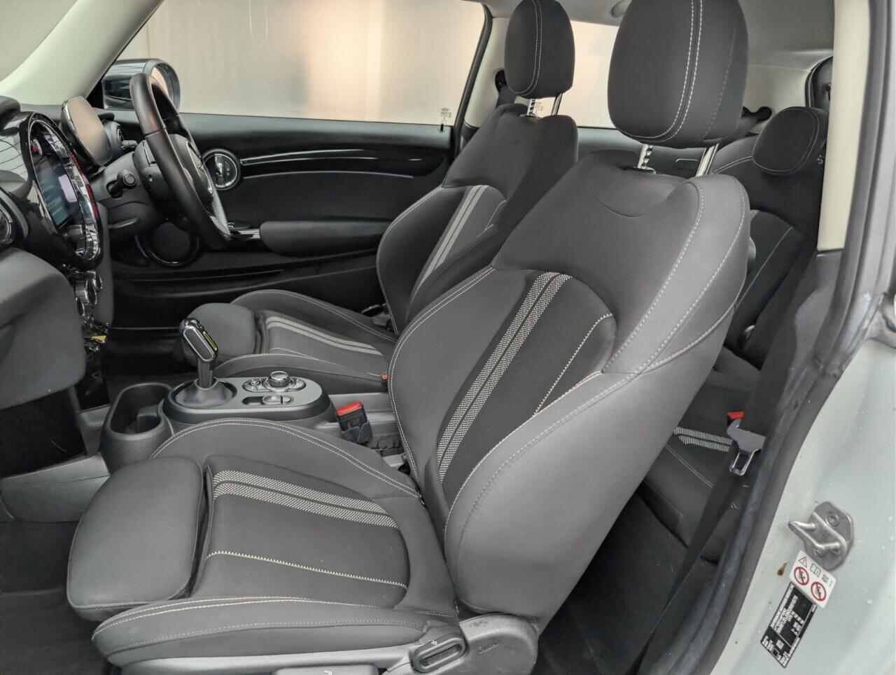 Used MINI Electric Hatch 2021 for sale - 76473309: Photo 26