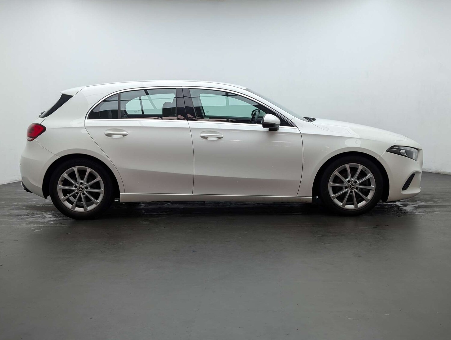 Used Mercedes-Benz A-Class 2019 for sale - 78064614: Photo 11