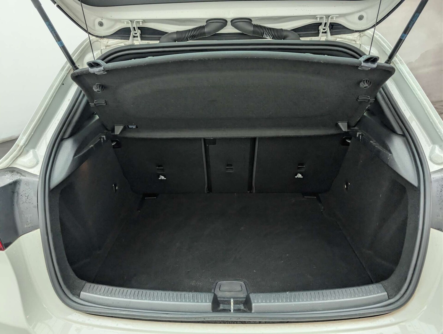 Used Mercedes-Benz A-Class 2019 for sale - 78064614: Photo 17