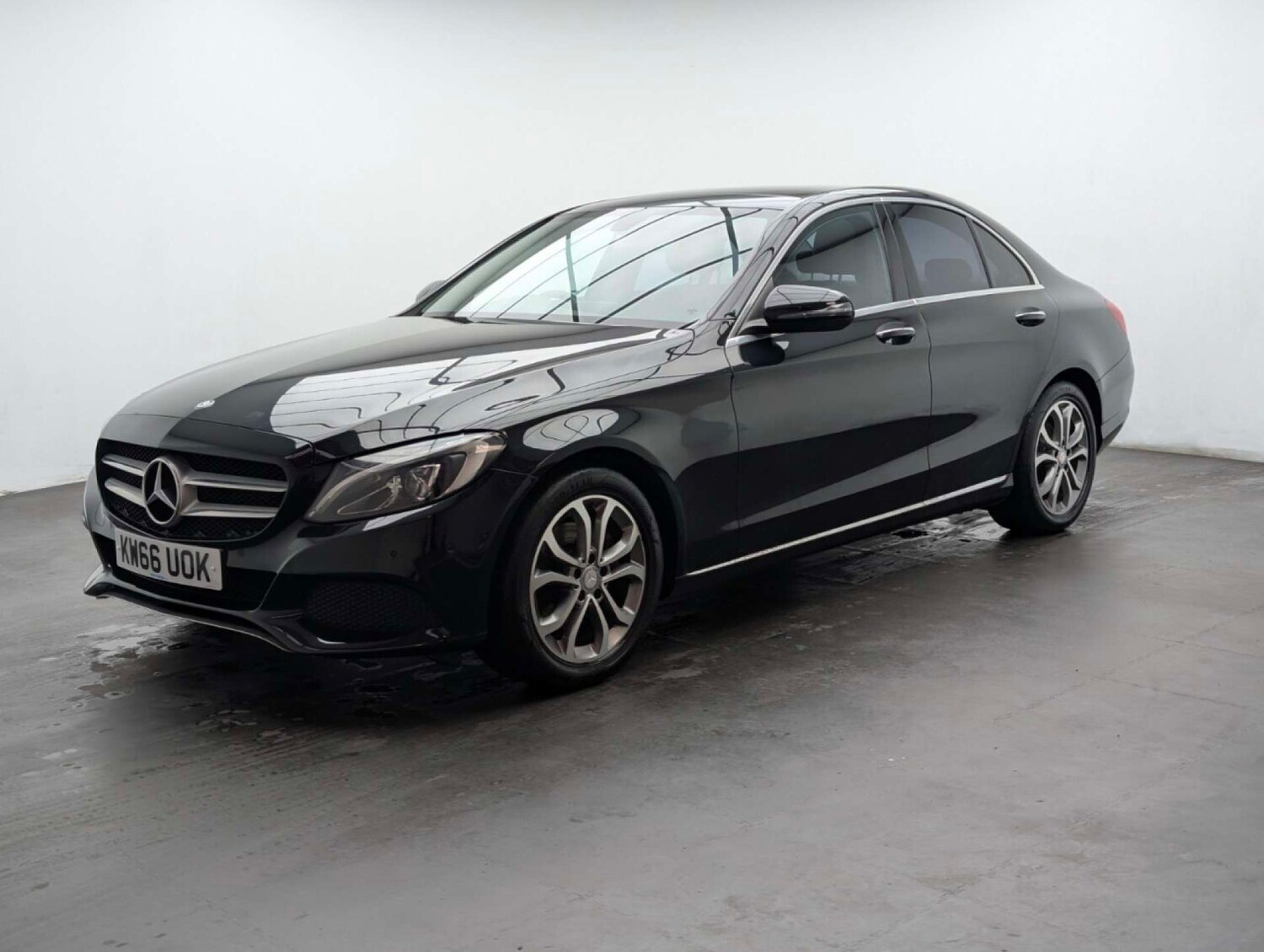 Used Mercedes-Benz C Class 2017 for sale - 77766907: Photo 11