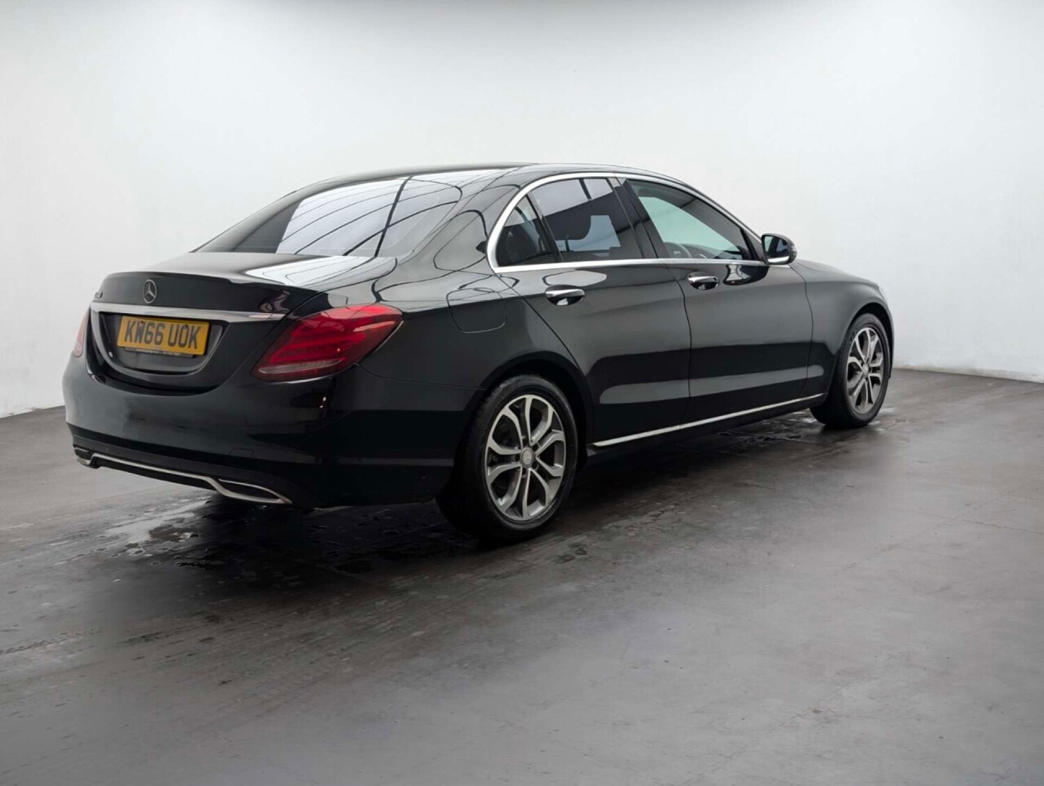 Used Mercedes-Benz C Class 2017 for sale - 77766907: Photo 15