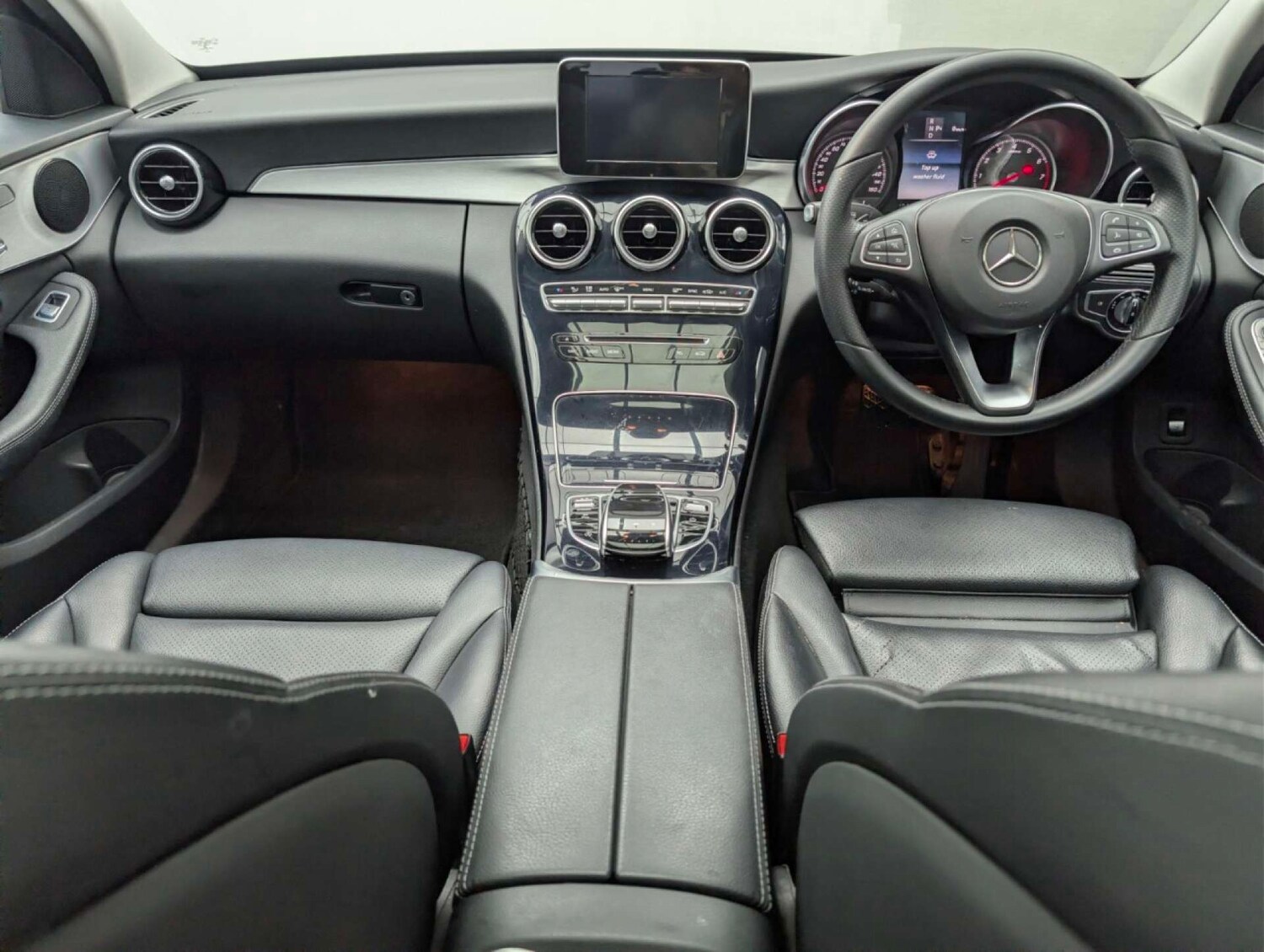 Used Mercedes-Benz C Class 2017 for sale - 77766907: Photo 33