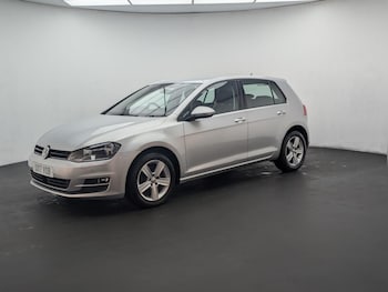 Used Volkswagen Golf 2017 for sale - 76424446: Photo