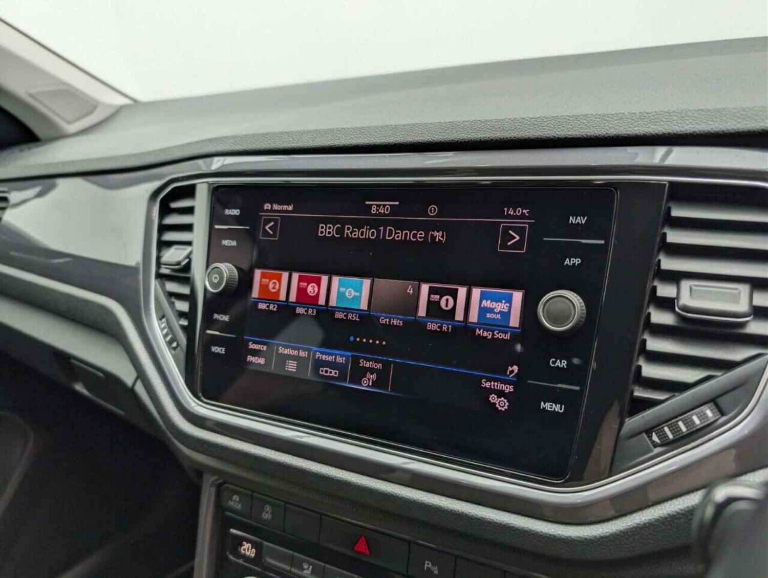 Used Volkswagen T-Roc 2021 for sale - 77713173: Photo 13