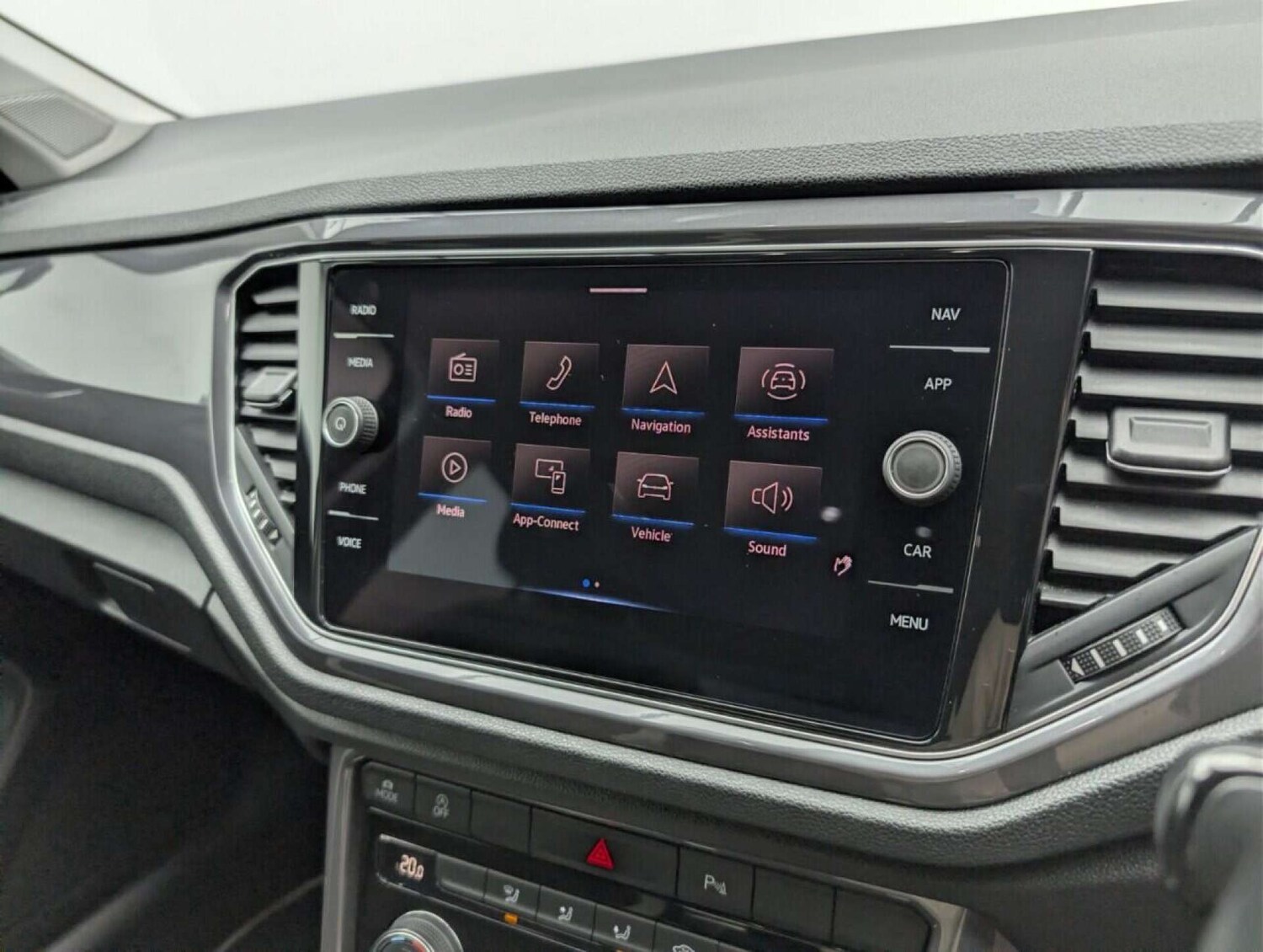 Used Volkswagen T-Roc 2021 for sale - 77713173: Photo 14