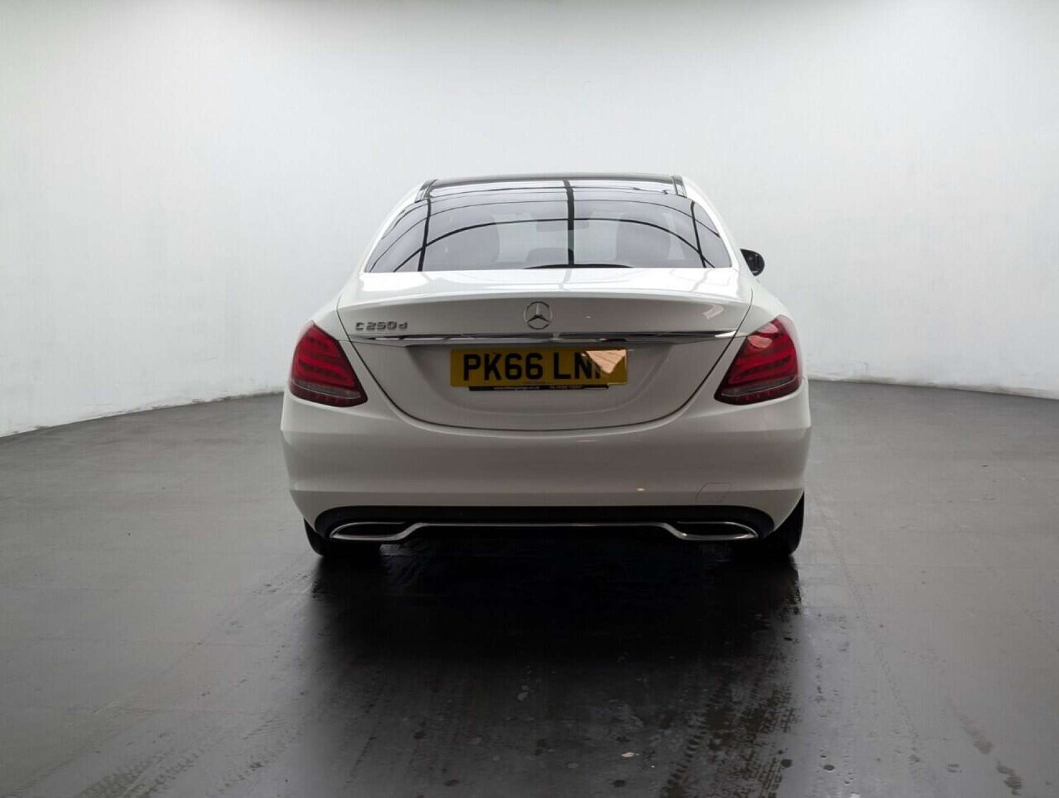 Used Mercedes-Benz C Class 2016 for sale - 77714319: Photo 7