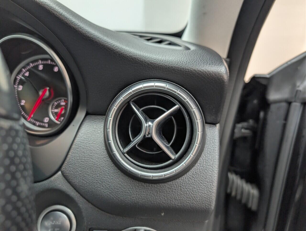 Used Mercedes-Benz CLA 2019 for sale - 77029390: Photo 20