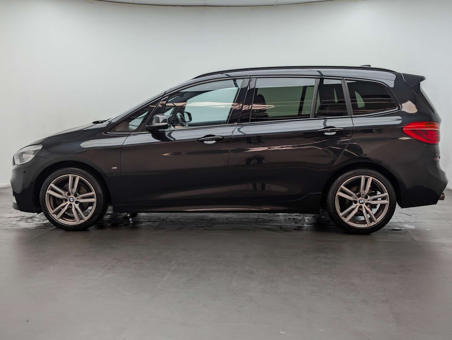 Used BMW 2 Series 2017 for sale - 77891363: Photo 5