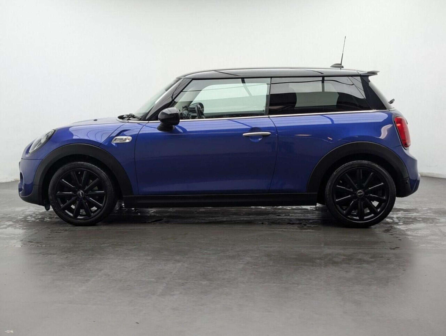 Used MINI Hatch 2019 for sale - 77714374: Photo 5