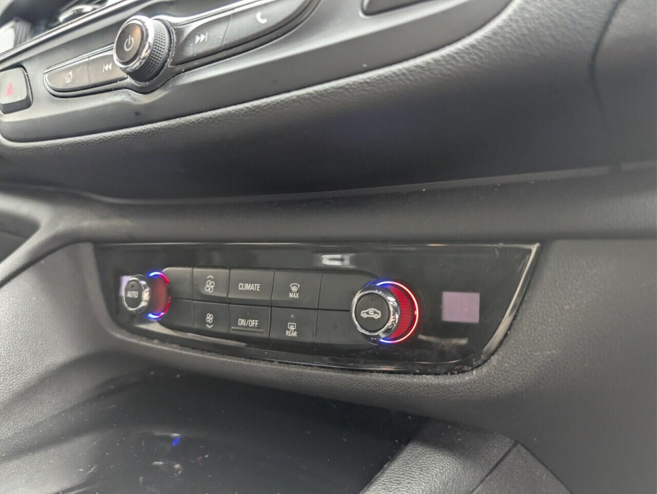 Used Vauxhall Insignia 2019 for sale - 76608302: Photo 15