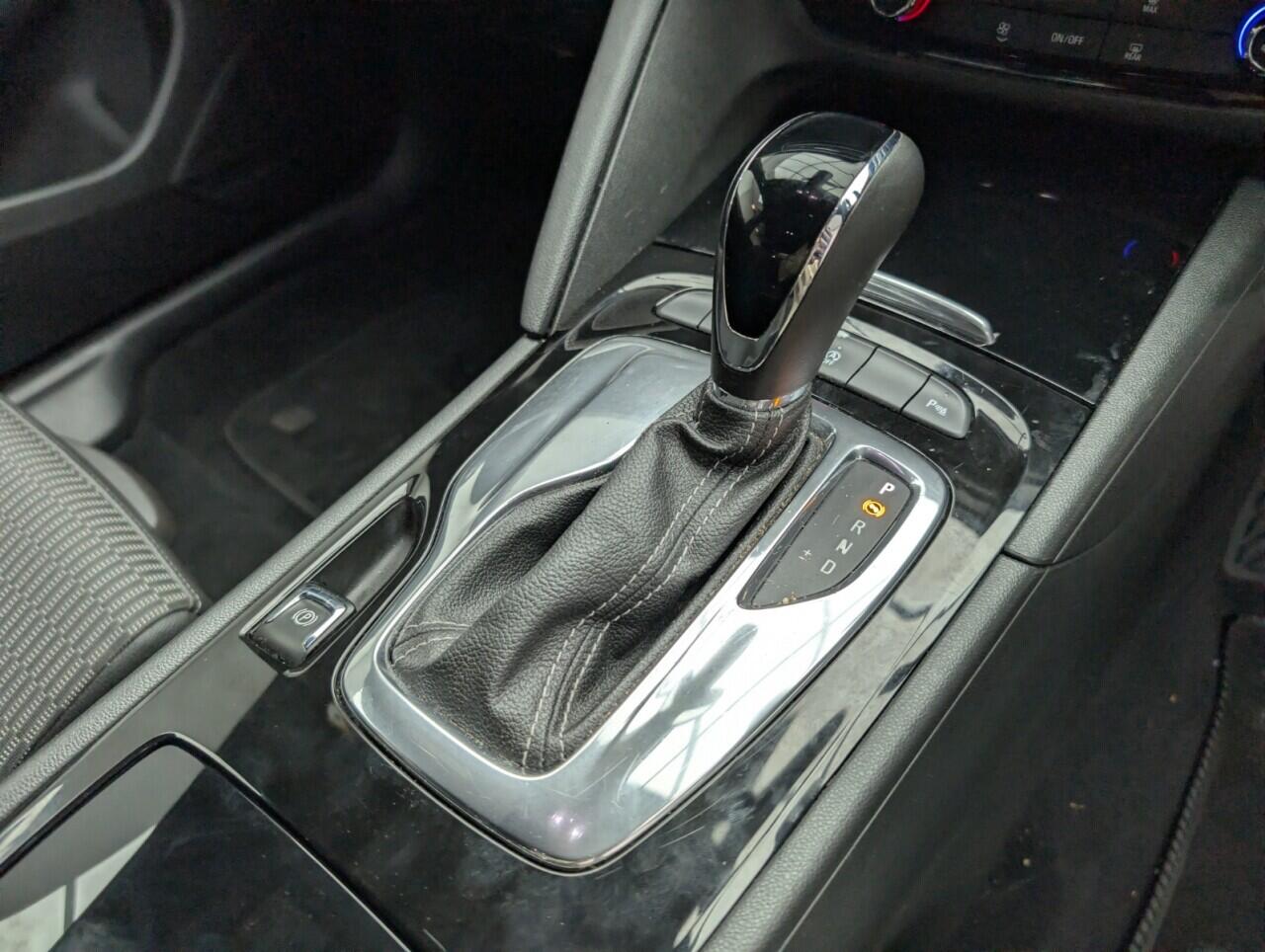 Used Vauxhall Insignia 2019 for sale - 76608302: Photo 16