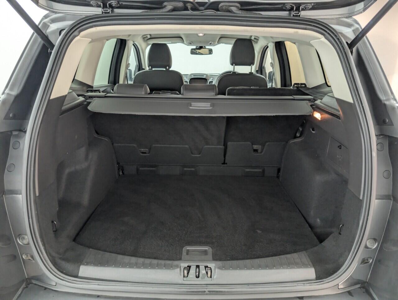 Used Ford Kuga 2019 for sale - 76422622: Photo 26