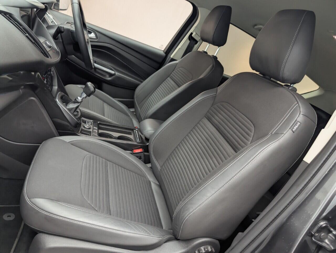 Used Ford Kuga 2019 for sale - 76422622: Photo 28