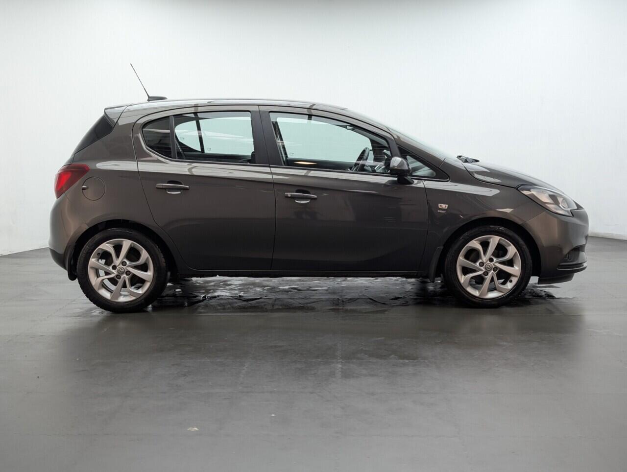 Used Vauxhall Corsa 2016 for sale - 76422695: Photo 9