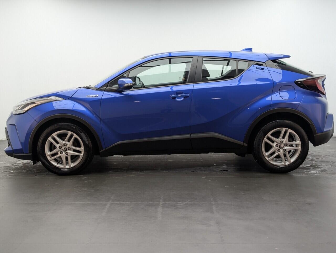 Used Toyota C-HR 2020 for sale - 77057134: Photo 5