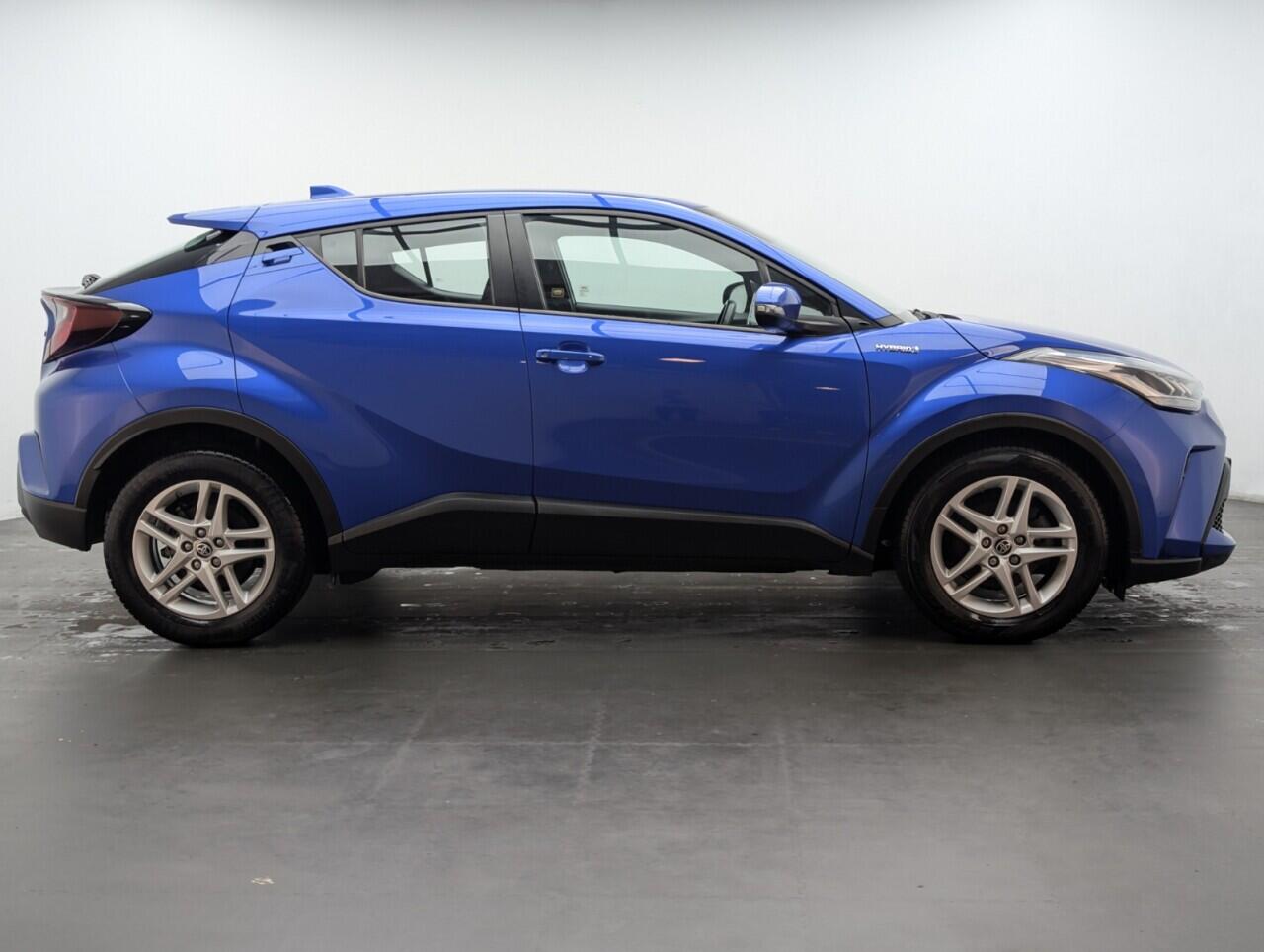 Used Toyota C-HR 2020 for sale - 77057134: Photo 9