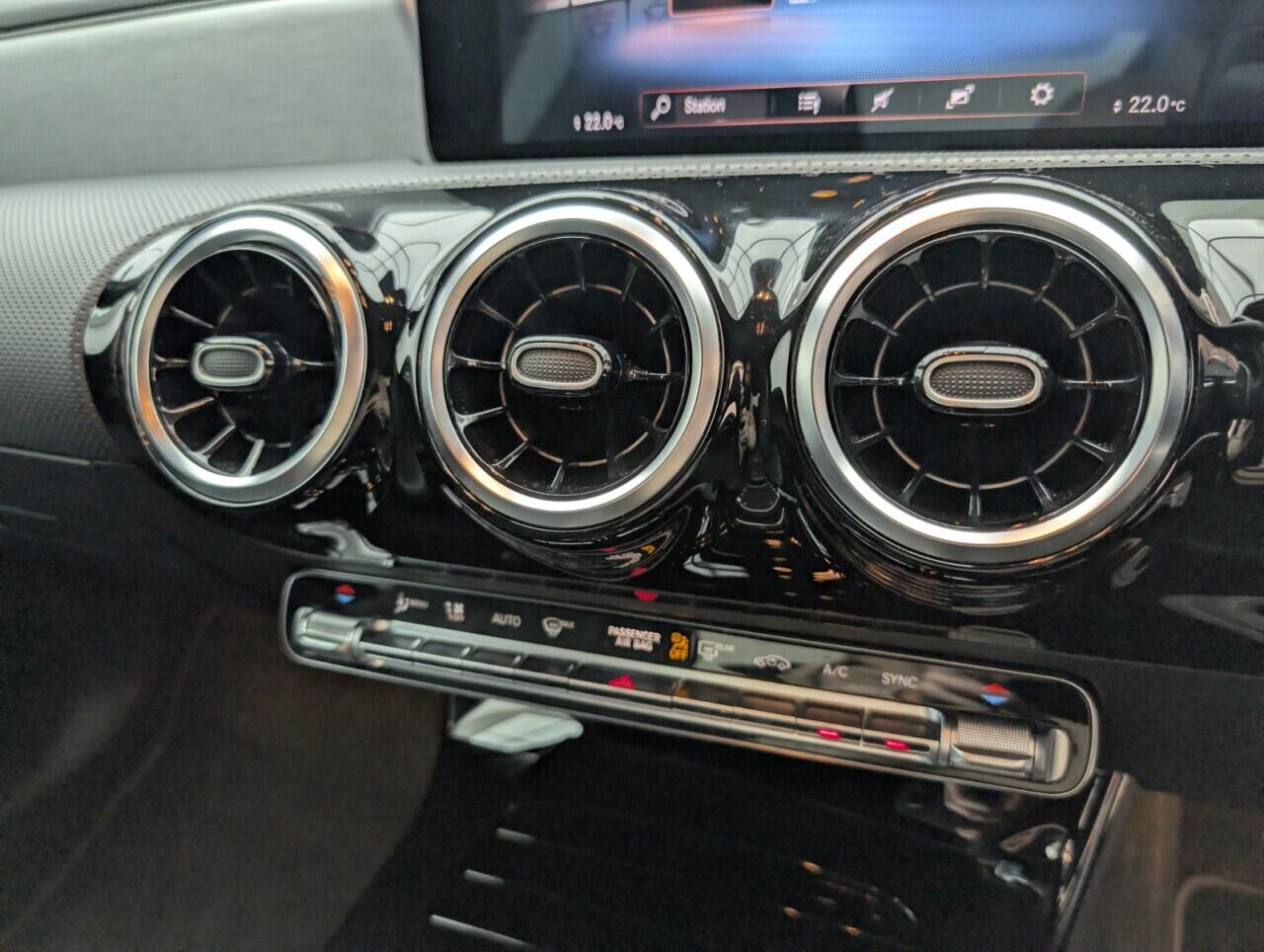 Used Mercedes-Benz CLA 2022 for sale - 76521585: Photo 17