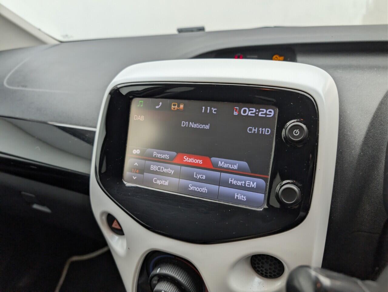 Used Toyota AYGO for sale - 76998991: Photo 14