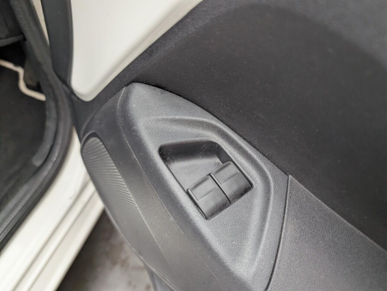 Used Toyota AYGO for sale - 76998991: Photo 19