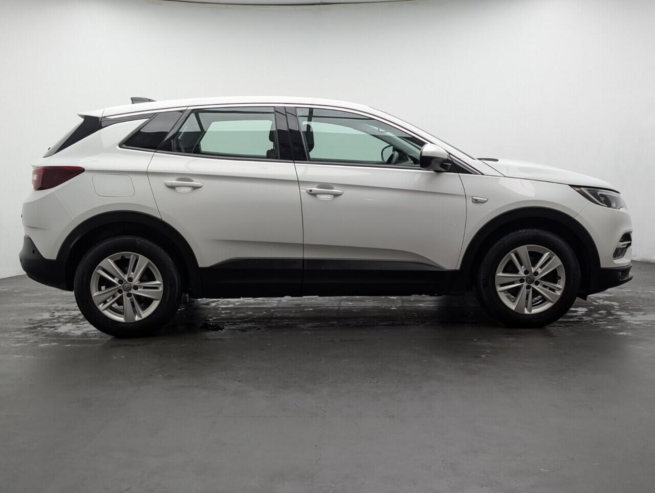 Used Vauxhall Grandland X 2021 for sale - 77091879: Photo 9