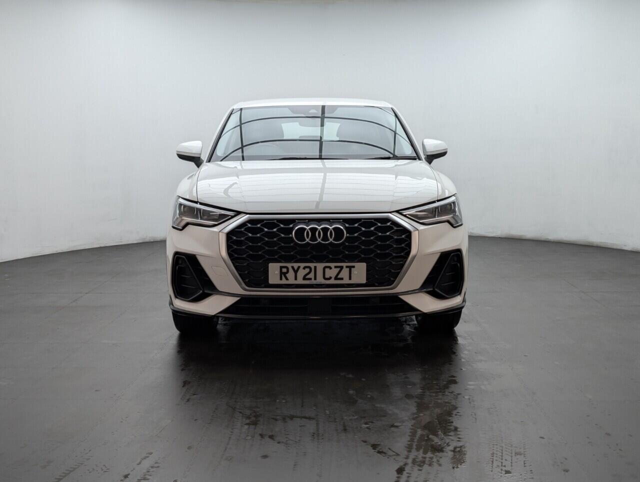 Used Audi Q3 2021 for sale - 76423204: Photo 3