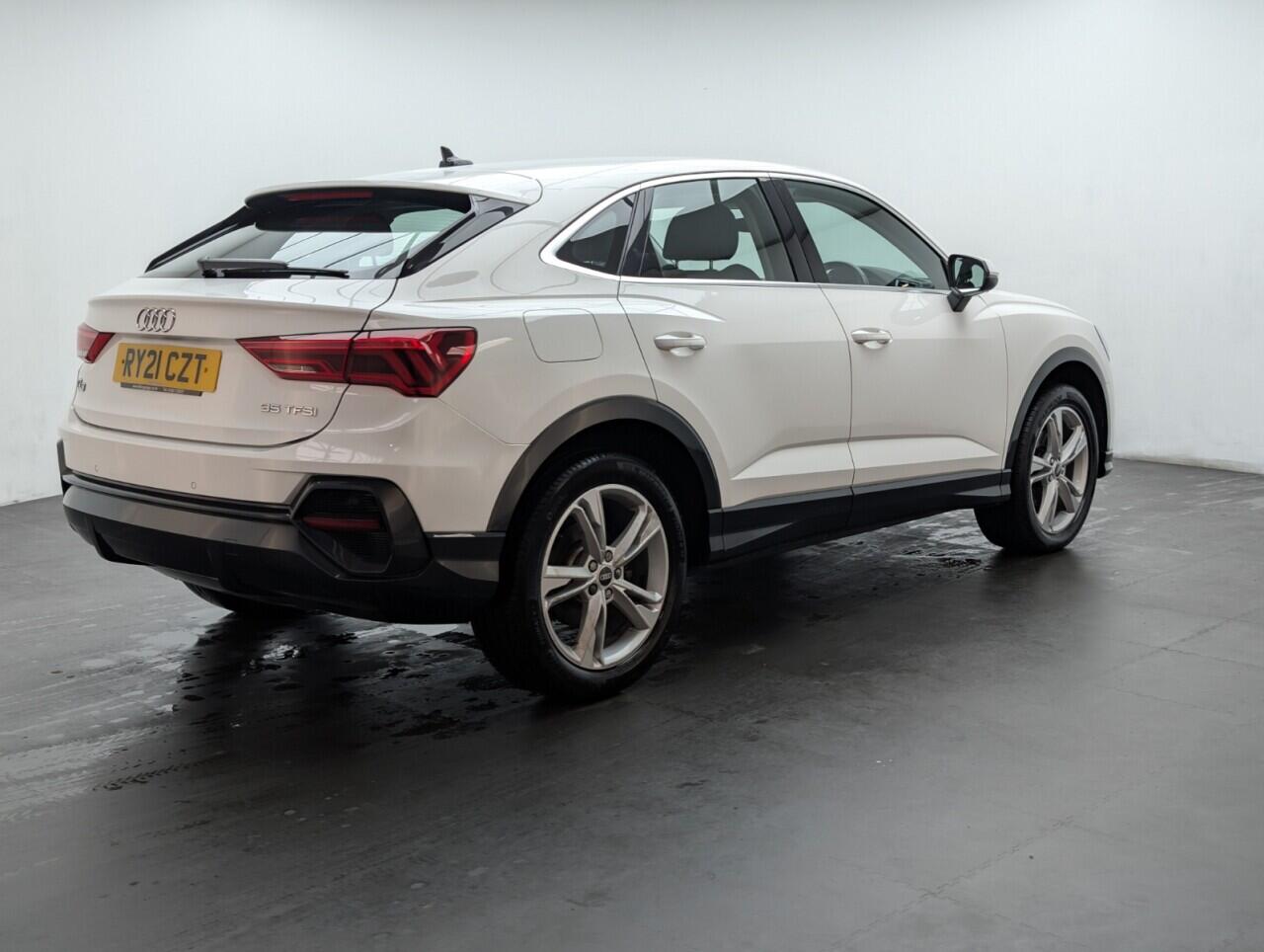 Used Audi Q3 2021 for sale - 76423204: Photo 8
