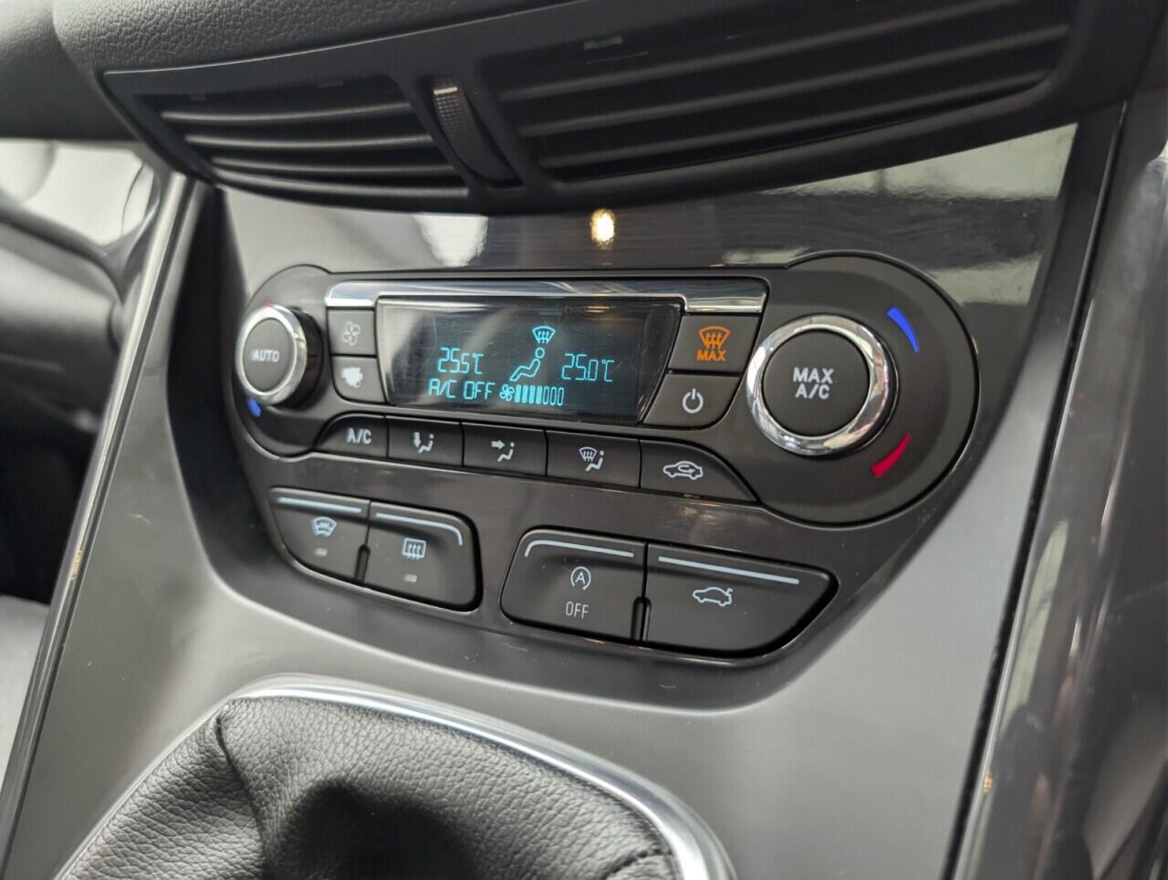 Used Ford Kuga 2016 for sale - 76425274: Photo 15