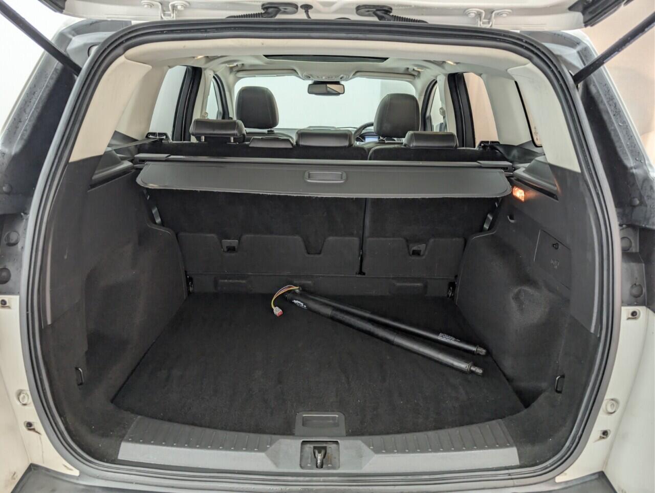 Used Ford Kuga 2016 for sale - 76425274: Photo 27