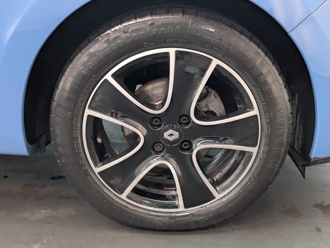 Used Renault Clio for sale - 76538858: Photo 10