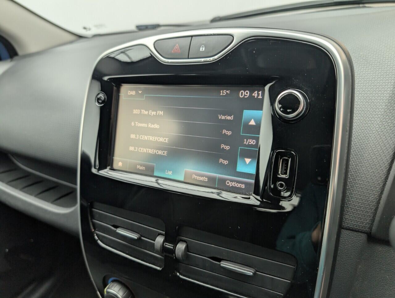 Used Renault Clio for sale - 76538858: Photo 13