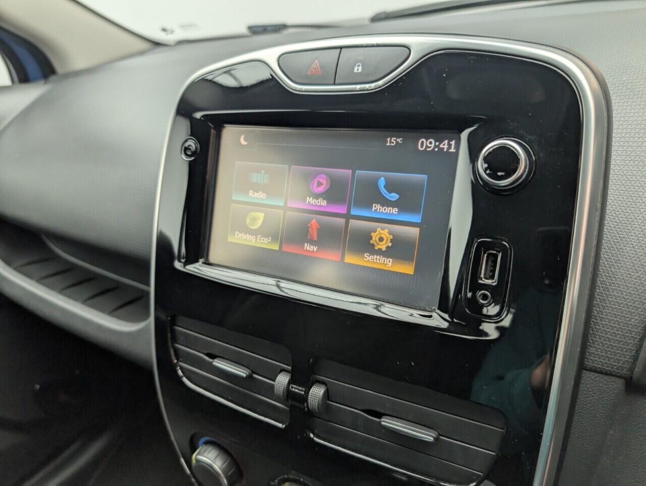 Used Renault Clio for sale - 76538858: Photo 14