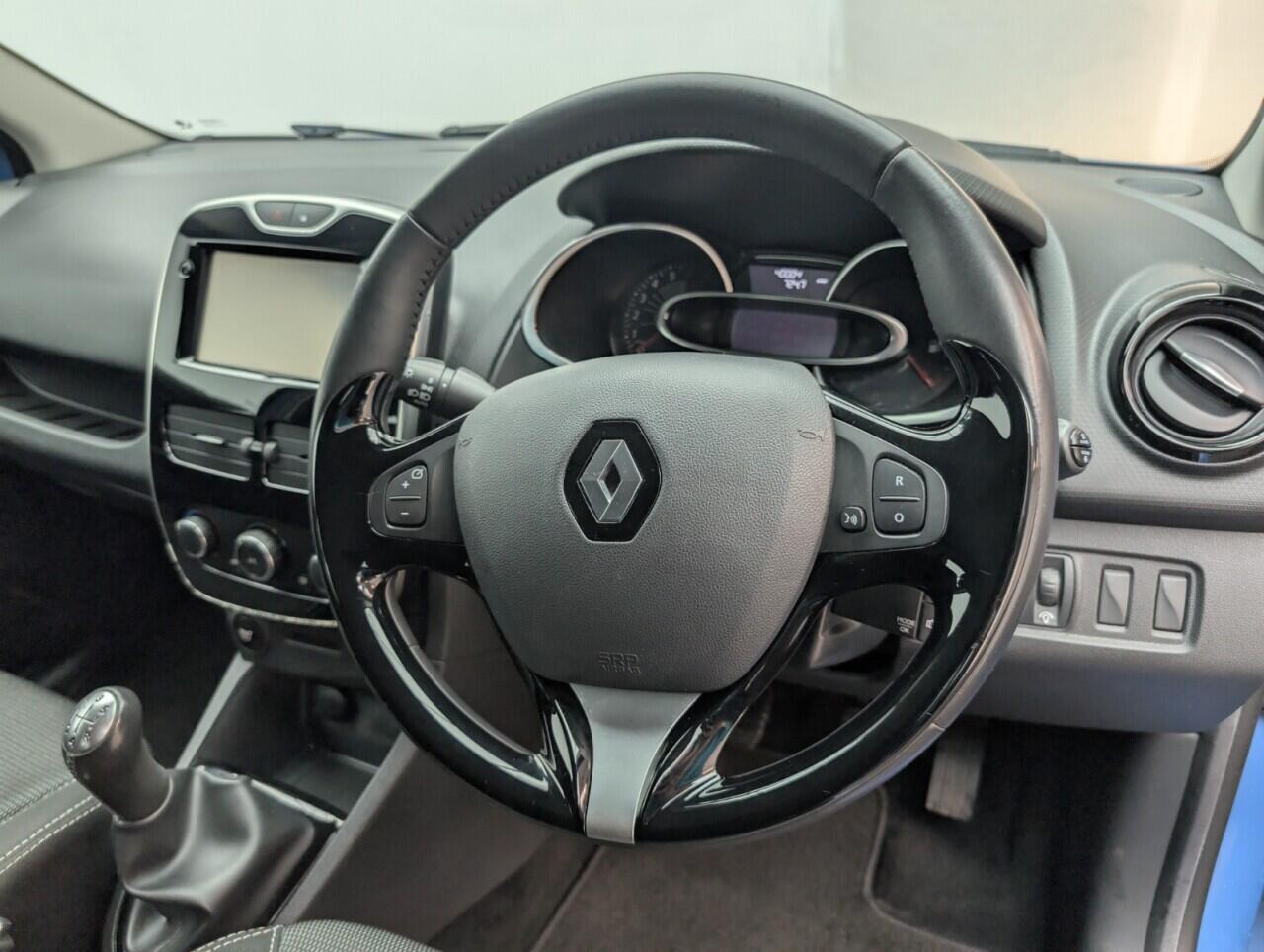 Used Renault Clio for sale - 76538858: Photo 22
