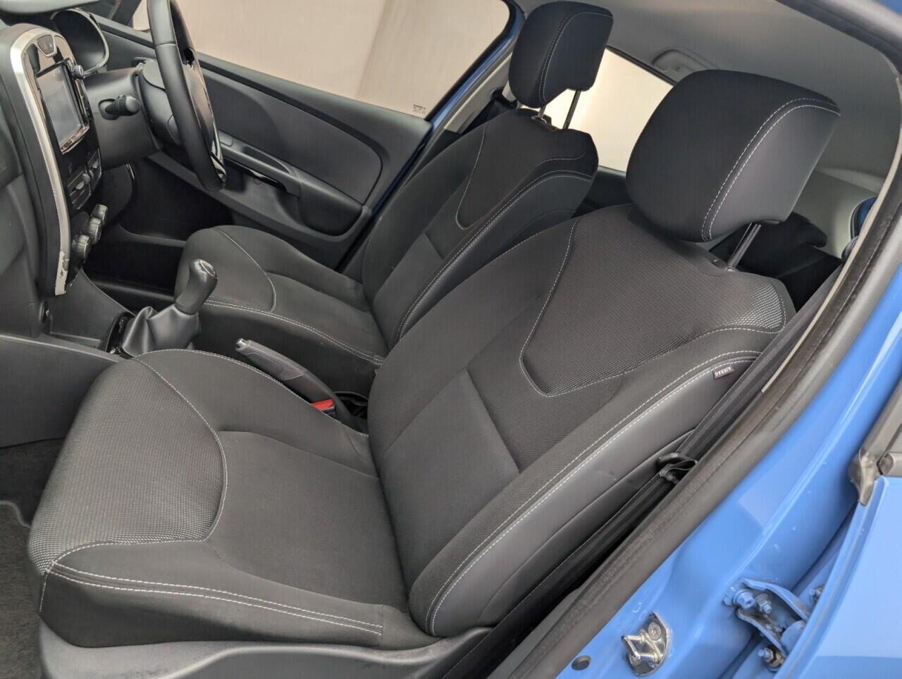 Used Renault Clio for sale - 76538858: Photo 27