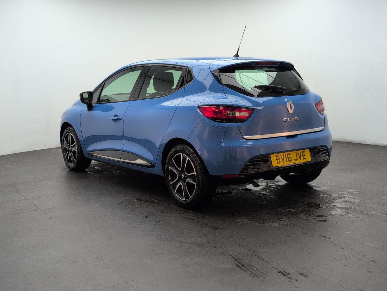 Used Renault Clio for sale - 76538858: Photo 43