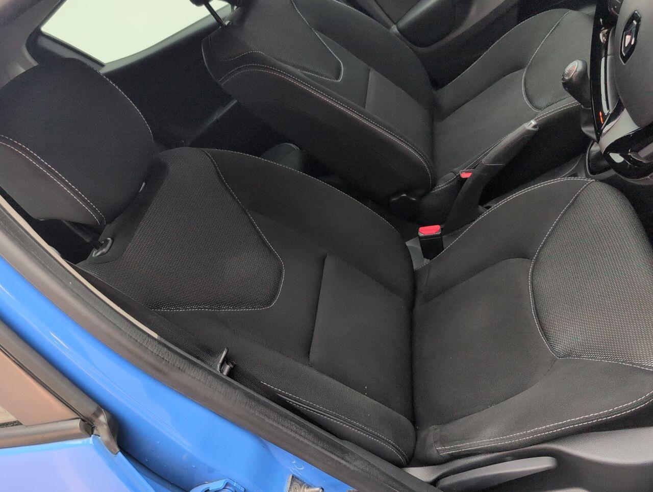 Used Renault Clio for sale - 76538858: Photo 49