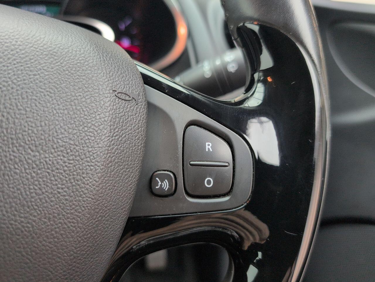 Used Renault Clio for sale - 76538858: Photo 56