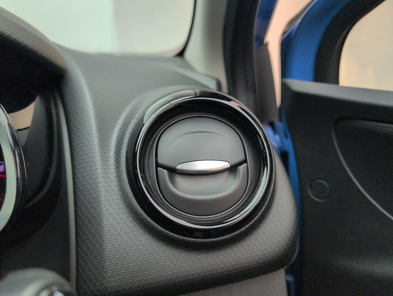 Used Renault Clio for sale - 76538858: Photo 57