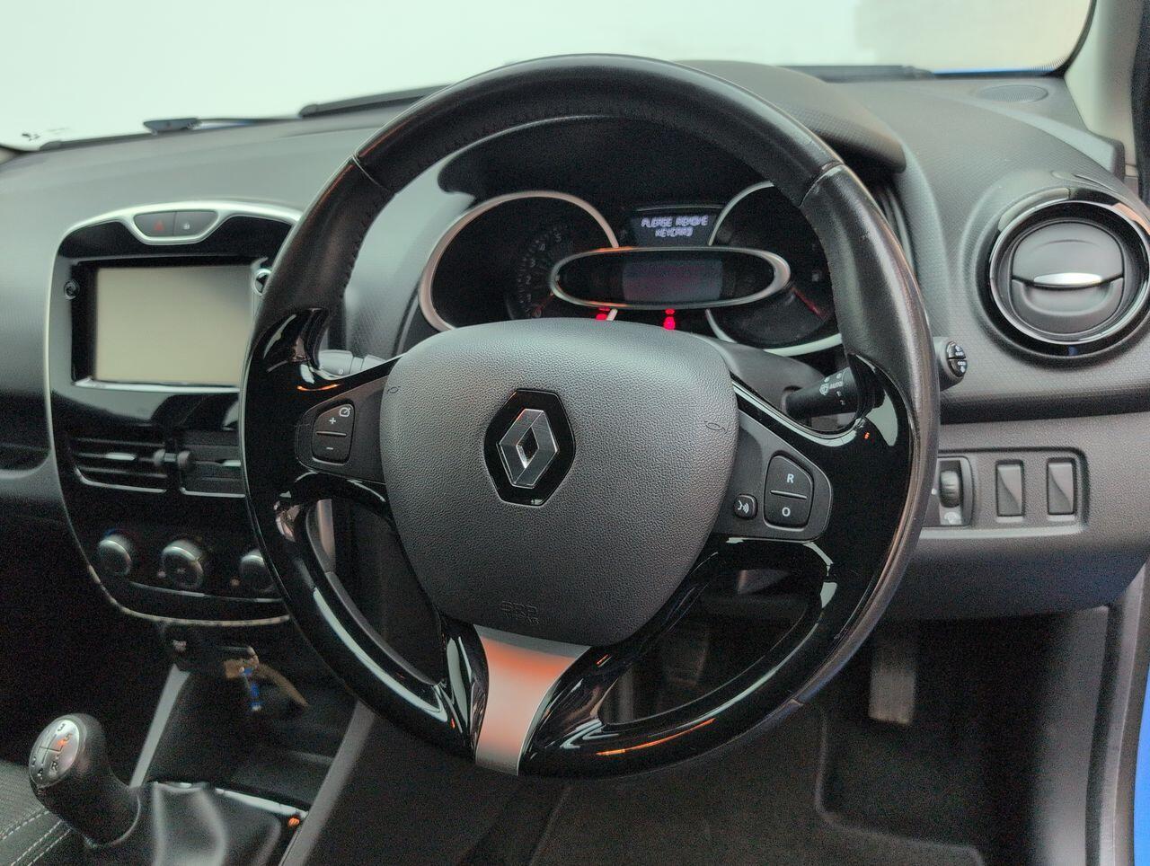 Used Renault Clio for sale - 76538858: Photo 59