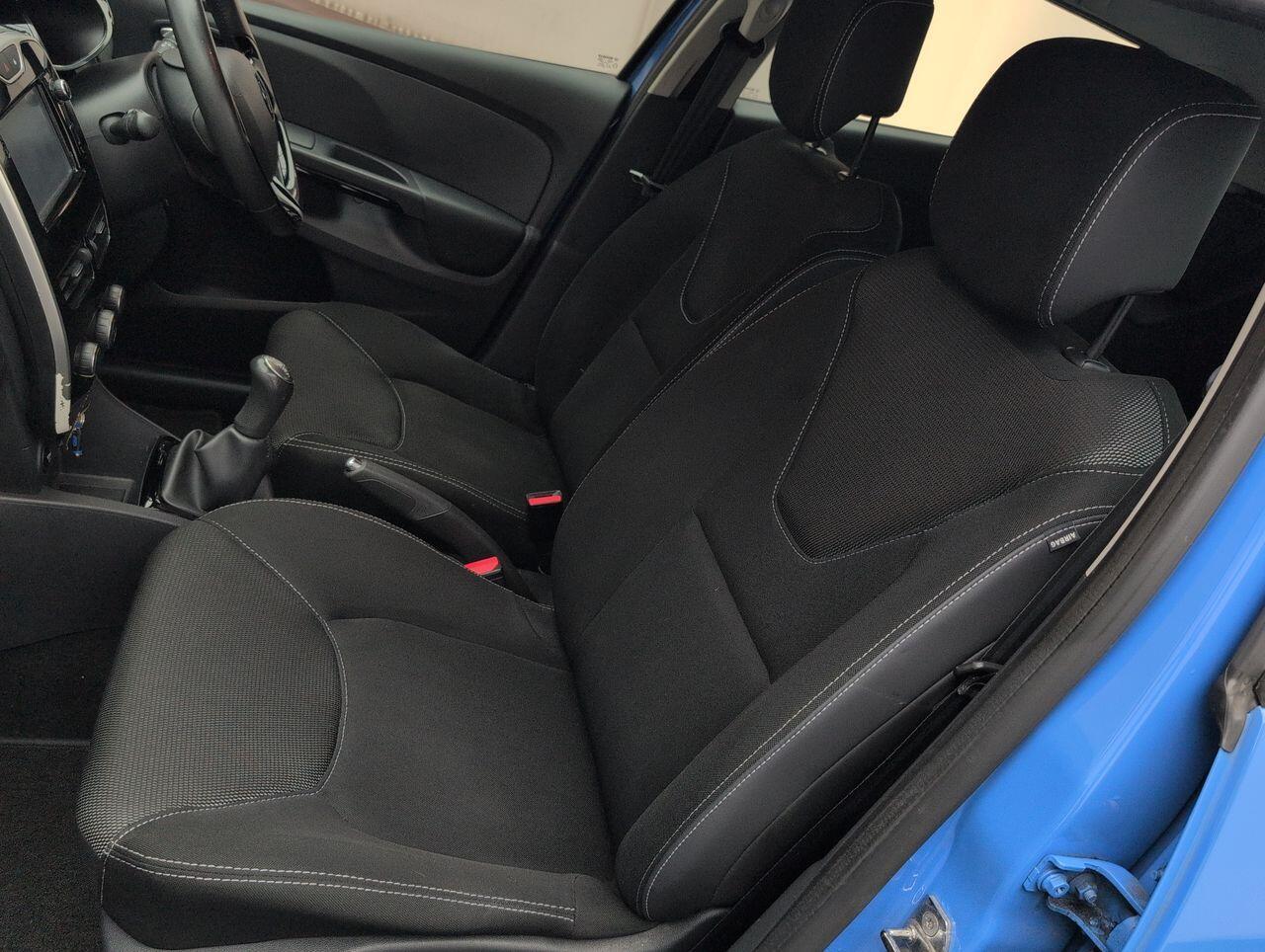 Used Renault Clio for sale - 76538858: Photo 64