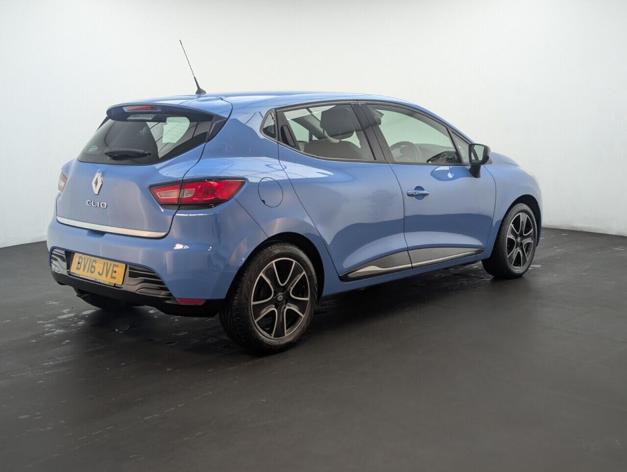 Used Renault Clio for sale - 76538858: Photo 8