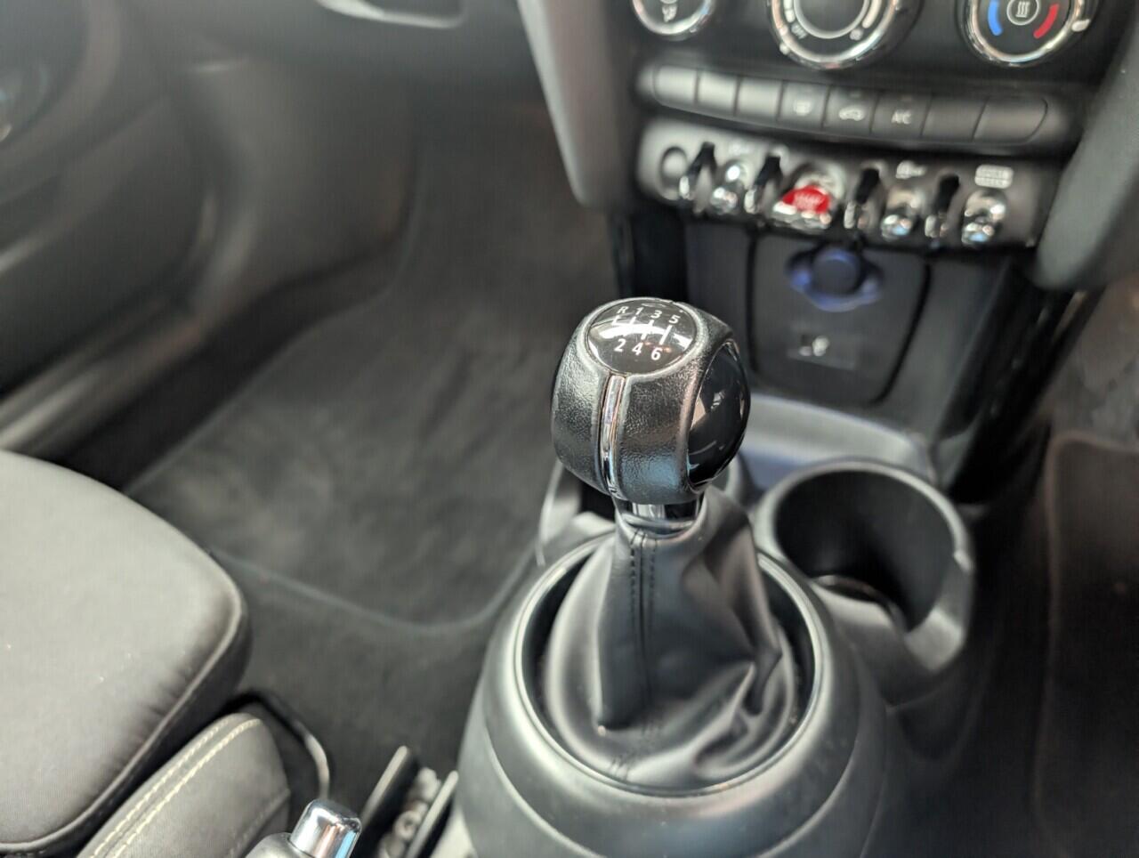 Used MINI Hatch 2021 for sale - 76423637: Photo 16