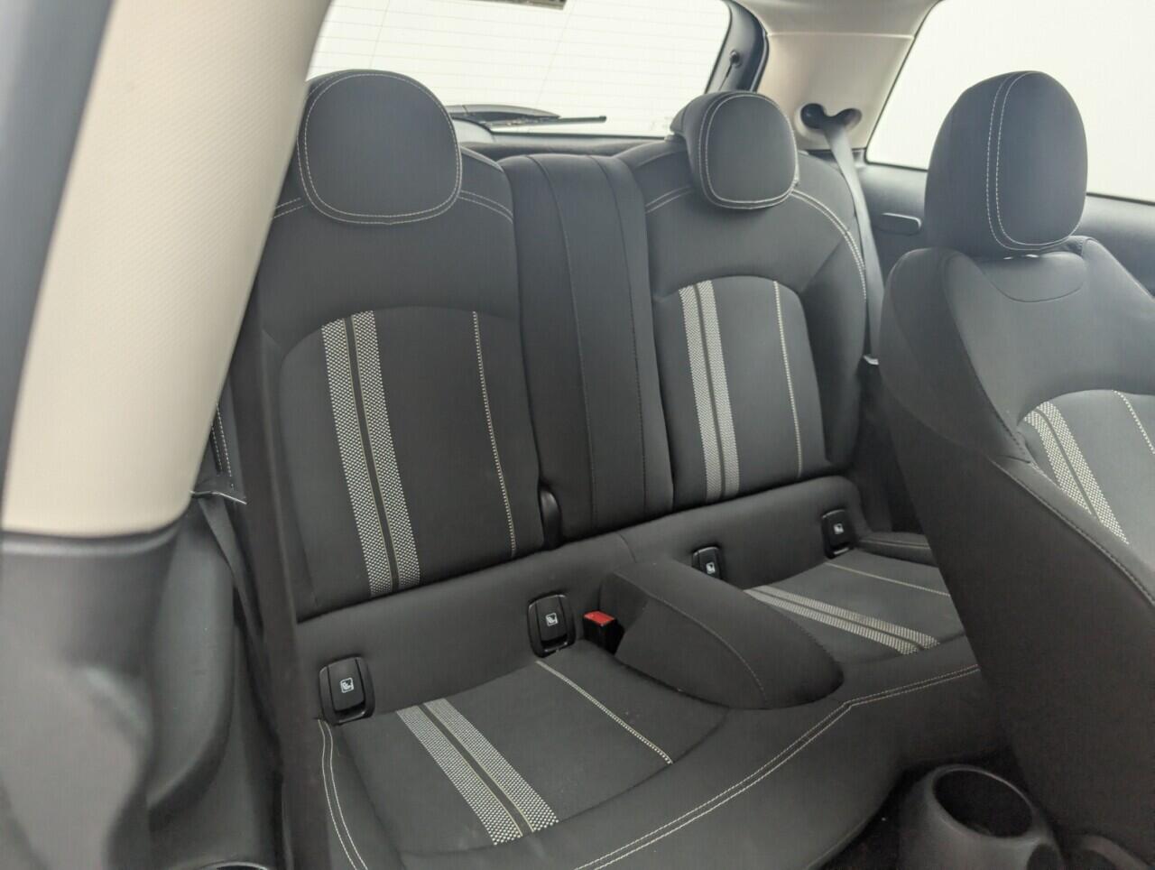 Used MINI Hatch 2021 for sale - 76423637: Photo 24