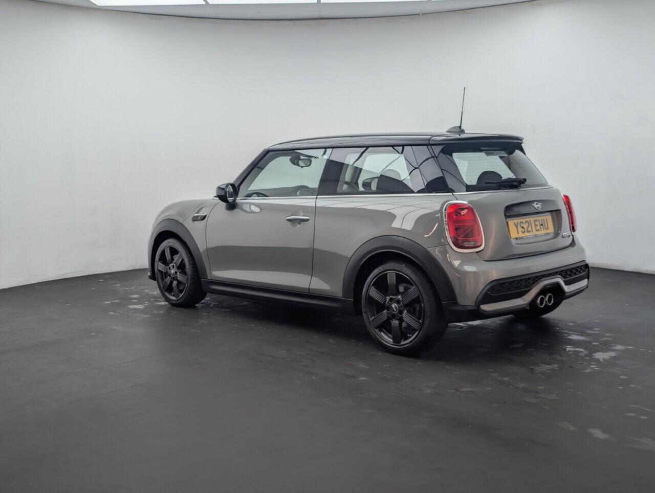 Used MINI Hatch 2021 for sale - 76423637: Photo 6