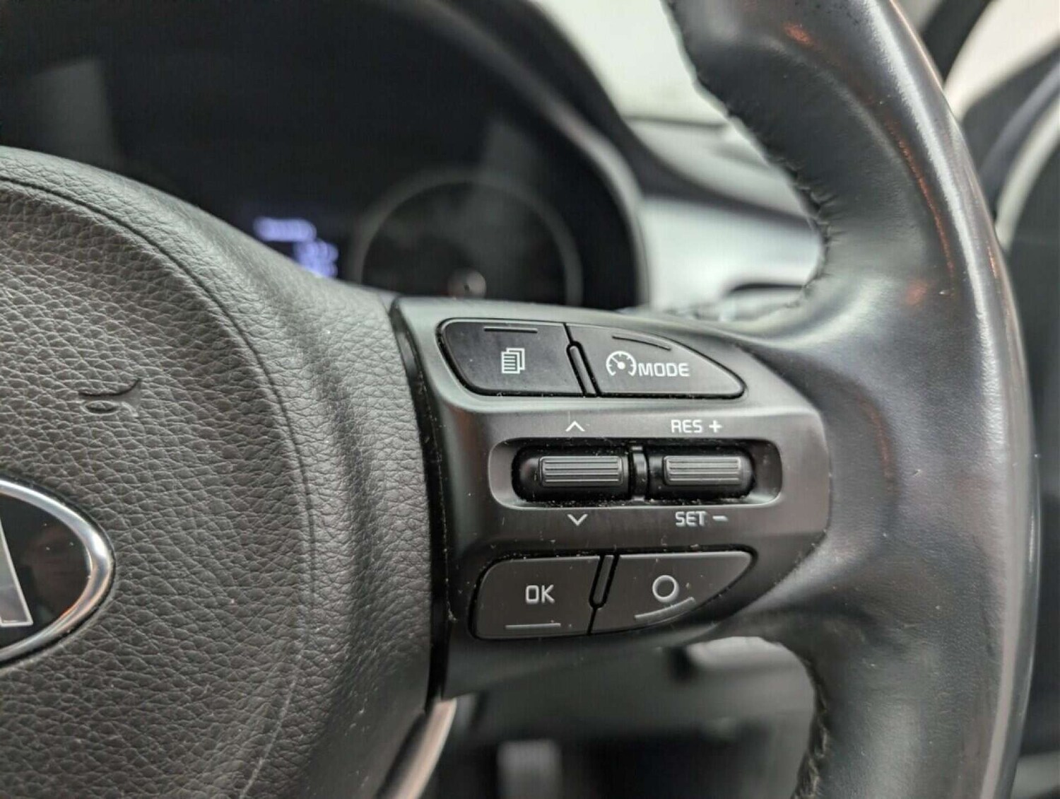 Used Kia Stonic 2018 for sale - 77713136: Photo 18