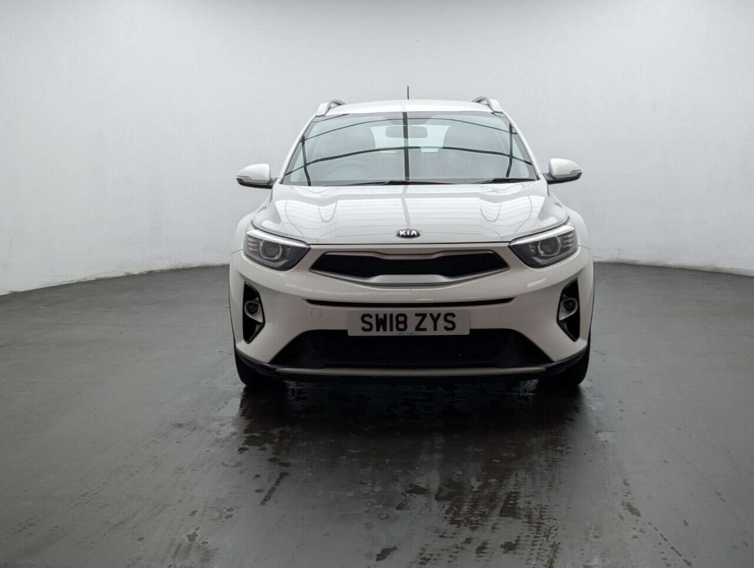 Used Kia Stonic 2018 for sale - 77713136: Photo 3