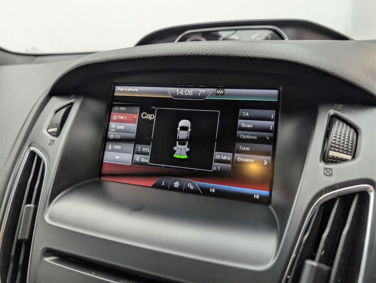 Used Ford Focus 2015 for sale - 76742353: Photo 15