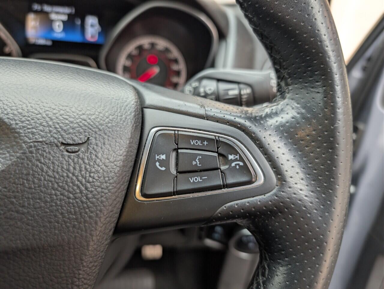 Used Ford Focus 2015 for sale - 76742353: Photo 20